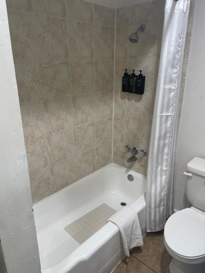 Alien Residence Inn 佩科斯 外观 照片